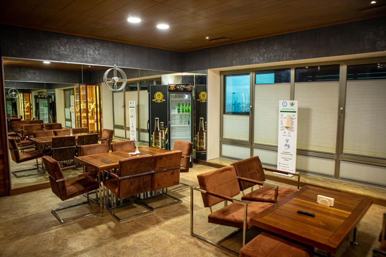 Badam D'Art Boutique Hotel Baku Bagian luar foto